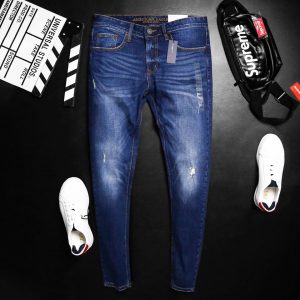 JEAN A.EAGLE 002